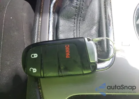 2021 Jeep Grand Cherokee Laredo E 4X4 из США, поврежденный, VIN 1C4RJFAG1MC502345